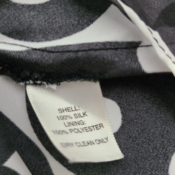 WHBM...GORGEOUS TOP - Picture 5 of 6